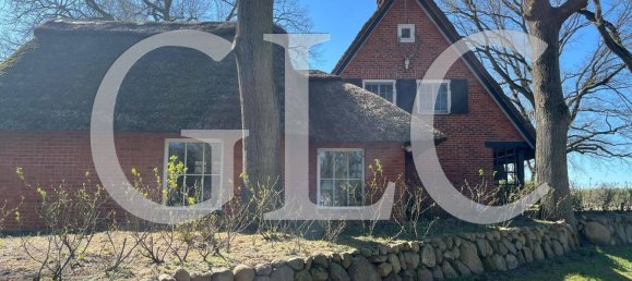 Дом с 6 комнатами в Verden, Германия № 237523 2