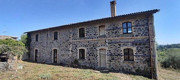 7 rooms House in Orvieto, Italy No. 164558 3