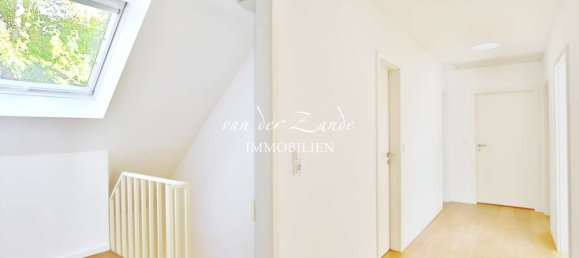 6 chambres Maison de ville à Krefeld, Germany No. 239242 15