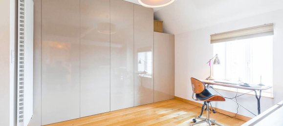 3 Schlafzimmer Haus in Saint-Julien, France, Nr. 205012 8