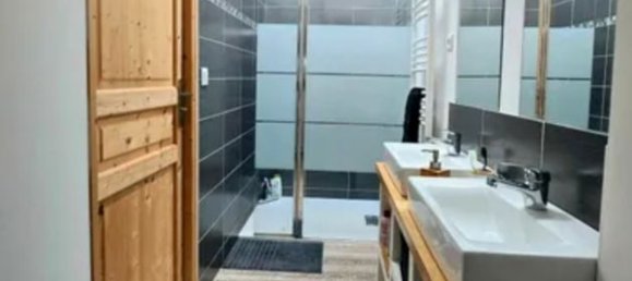 5 bedrooms House in Saint-Pierre-d'Irube, France No. 319525 11