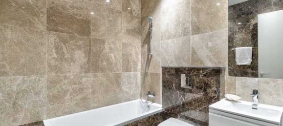 4 bedrooms Penthouse in Germasogeia, Cyprus No. 15061 4