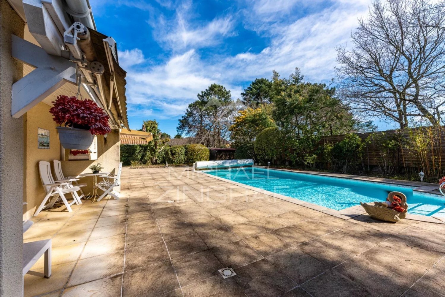 5 bedrooms Castles in La Teste-de-Buch, France No. 352826