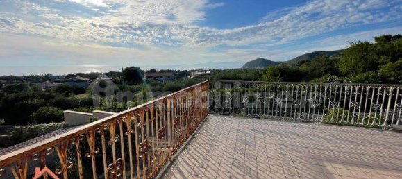 4 bedrooms Villa in Castellabate, Italy No. 170064 16