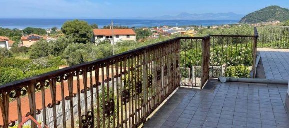 4 bedrooms Villa in Castellabate, Italy No. 170064 12