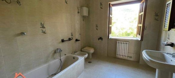 4 bedrooms Villa in Castellabate, Italy No. 170064 7