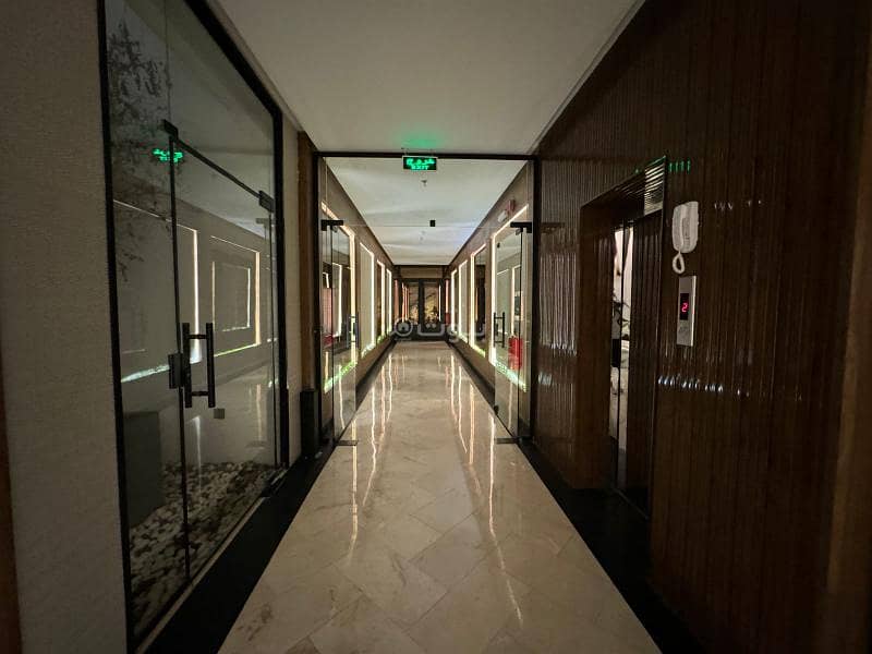 3 bedrooms Apartment in Riyadh, Saudi Arabia No. 713