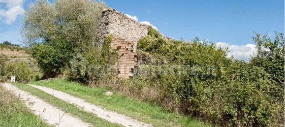 4 rooms House in Castel di Sangro, Italy No. 346885 4