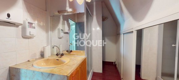 5 bedrooms Apartment in Tours, France No. 249961 8