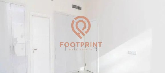 Apartamento T1 em Dubai, UAE N.º 24137 3