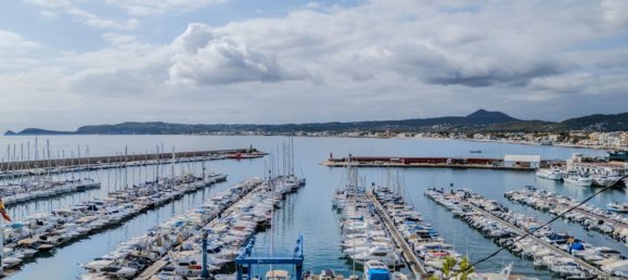 Casa de 4 dormitorios en Alicante, Spain No. 67073 20