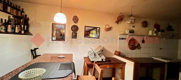 8 rooms House in Arezzo, Italy No. 37669 50