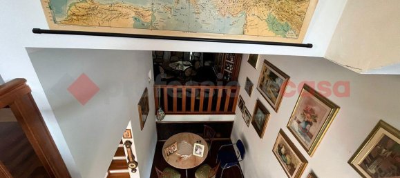 8 rooms House in Arezzo, Italy No. 37669 20