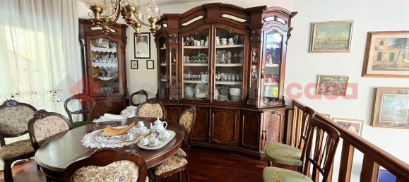 8 rooms House in Arezzo, Italy No. 37669 17