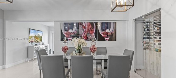 3 dormitorios villa en venta en Miami, Miami-Dade, Florida, USA № 614177 11