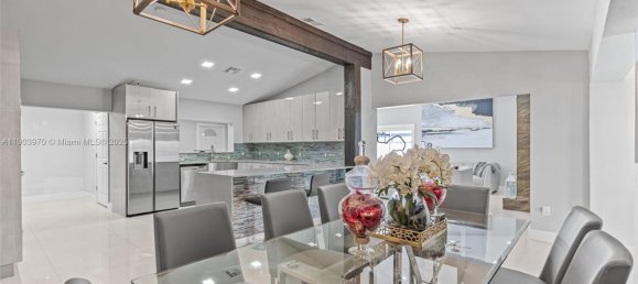 3 dormitorios villa en venta en Miami, Miami-Dade, Florida, USA № 614177 12