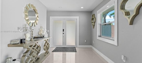 3 dormitorios villa en venta en Miami, Miami-Dade, Florida, USA № 614177 5