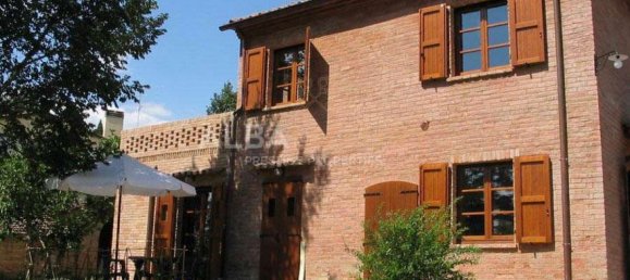 11 bedrooms Villa in Castiglione del Lago, Italy No. 449 3