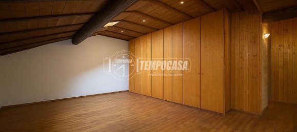 4-Zimmer Haus in Calco, Italy, Nr. 258134 12