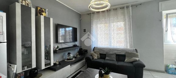 Квартира с 3 комнатами в Варесе, Италия № 151801 16