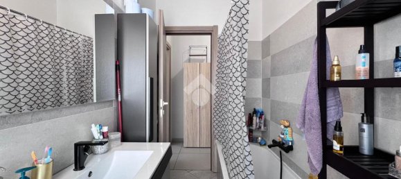 Квартира с 3 комнатами в Варесе, Италия № 151801 9