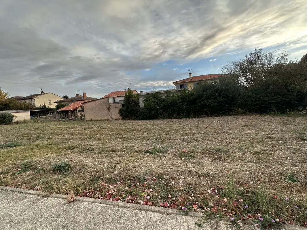  قطعة أرض في Bouloc, France 698متر مربع رقم 346193