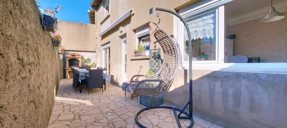 3 bedrooms Building in Pouilly, France No. 324255 6