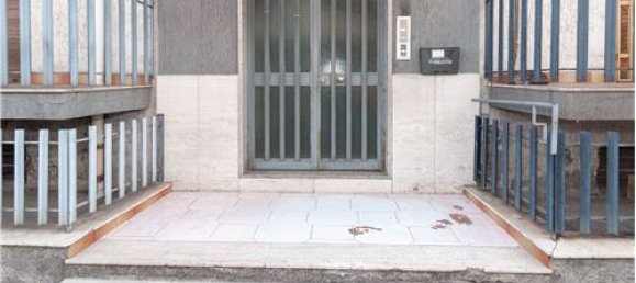 Квартира с 2 спальнями в Ачи Катена, Италия № 280121 17