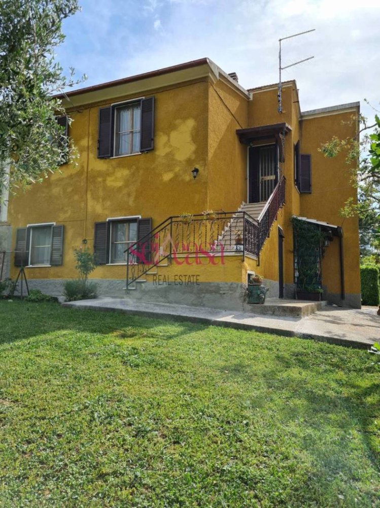 4 غرف نوم منزل في Cinigiano, Italy رقم 287310