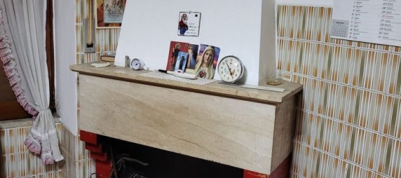 4-salle Maison à Ciorlano, Italy No. 251045 2