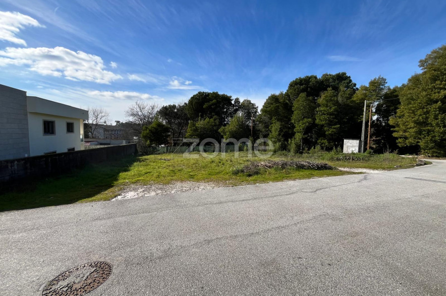 450m² Land in Viseu, Portugal No. 89995