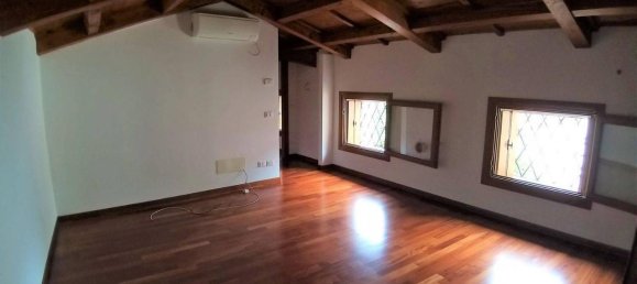 2-Zimmer Penthouse in Thiene, Italy, Nr. 104037 2