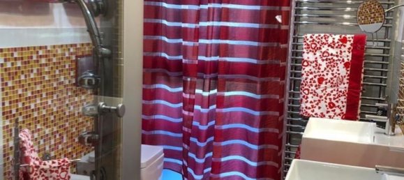 4 rooms Apartment in Vado Ligure, Italy No. 187729 14