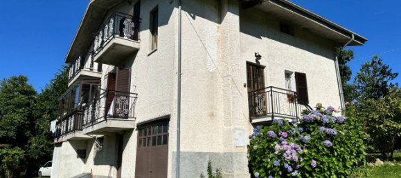 4 bedrooms House in Viola, Italy No. 320279 4