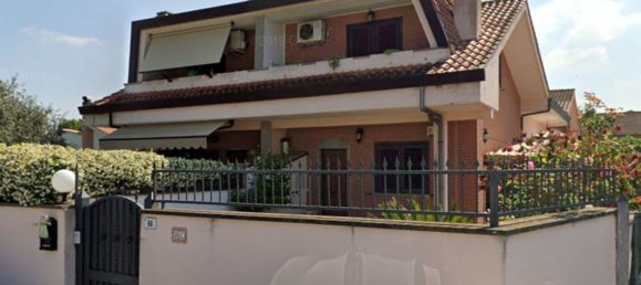 Дом с 3 спальнями в Ардеа, Италия № 341807 8