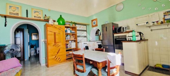 4 Schlafzimmer Wohnung in Torre del Greco, Italy, Nr. 311575 18