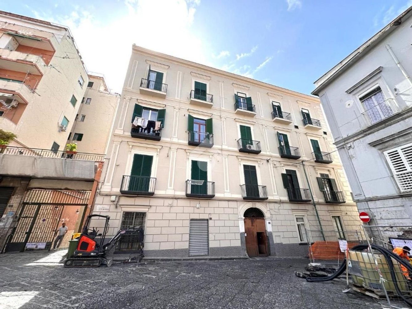 4 Schlafzimmer Wohnung in Torre del Greco, Italy, Nr. 311575