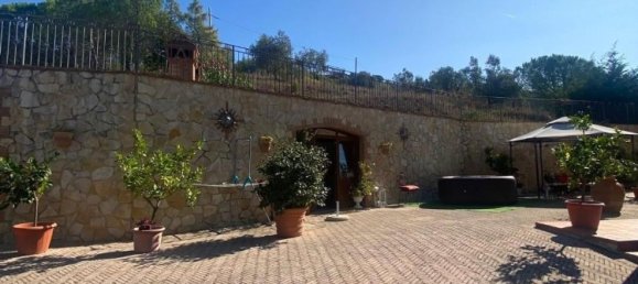 9-salle Maison à Volterra, Italy No. 204529 13