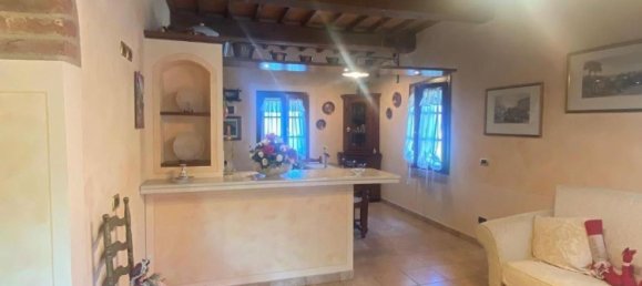 9-salle Maison à Volterra, Italy No. 204529 29