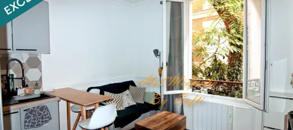1 bedroom Apartment in Paris, France No. 321607 3