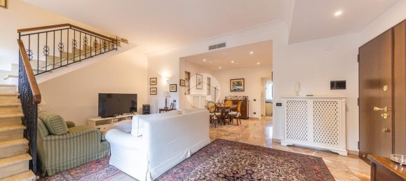 4 rooms Apartment in Rome, Italy No. 22311 22