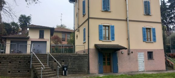 8 rooms Villa in Cavriago, Italy No. 85659 3