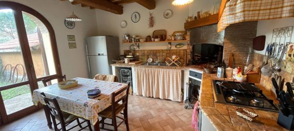 5 rooms House in Monte Argentario, Italy No. 78523 16