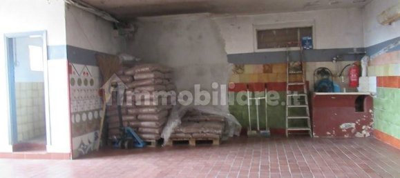 4 bedrooms Villa in Spoltore, Italy No. 89694 27