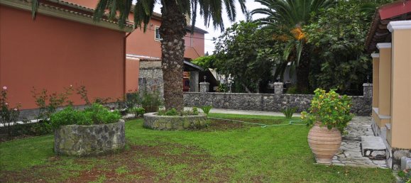 4 Schlafzimmer Gewerbliche Immobilien in Corfu, Greece, Nr. 7570 3