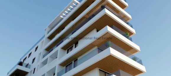 3 bedrooms Apartment in Larnaca, Cyprus No. 1271 7