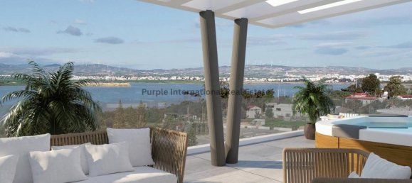 3 bedrooms Apartment in Larnaca, Cyprus No. 1271 2