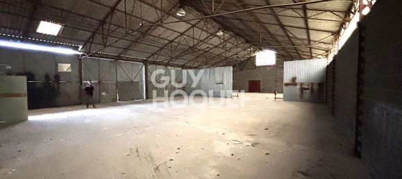 Grundstück in Tours, France 2353m², Nr. 227192 4