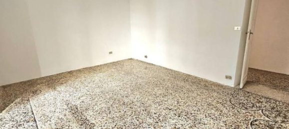 8-Zimmer Wohnung in Genoa, Italy, Nr. 38611 11