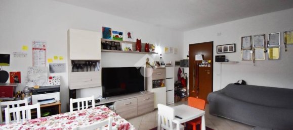 2 bedrooms Apartment in Ivrea, Italy No. 52416 4